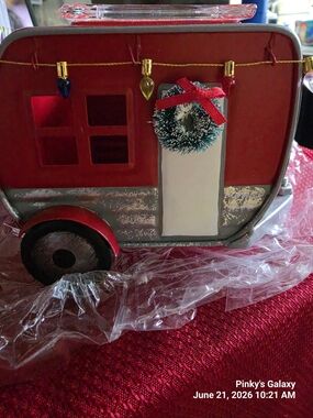 Scentsy Christmas Camper RV Scent Warmer